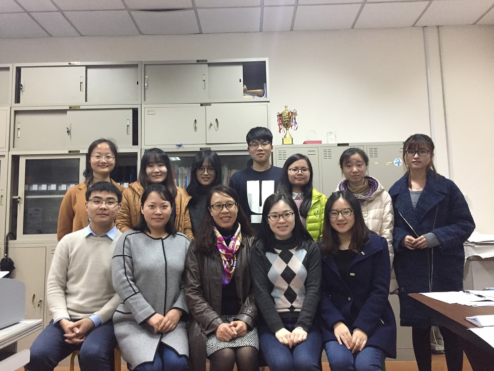 回顾过往 反思当下 希冀未来--z6mg人生就是博员工党支部开展民主评议工作